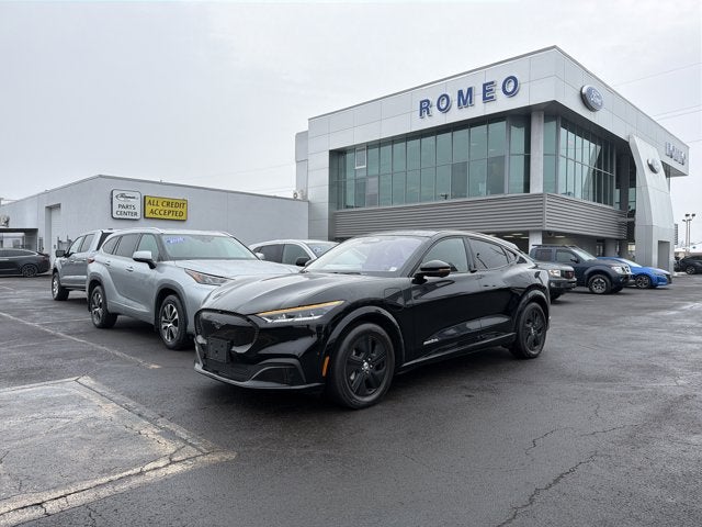 2023 Ford Mustang Mach-E California Route 1
