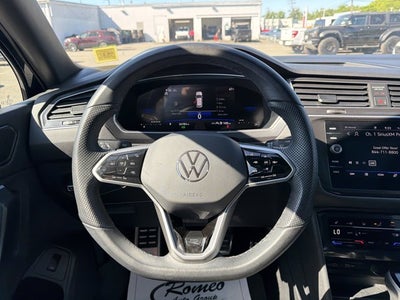 2024 Volkswagen Tiguan 2.0T SE R-Line Black