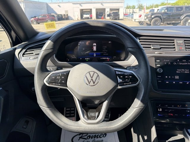 2024 Volkswagen Tiguan 2.0T SE R-Line Black