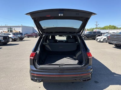 2024 Volkswagen Tiguan 2.0T SE R-Line Black