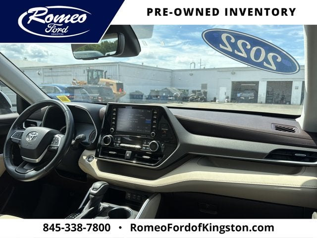2022 Toyota Highlander XLE