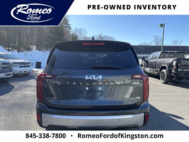 2024 Kia Telluride LX