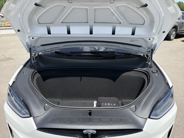 2024 Tesla Model X Plaid