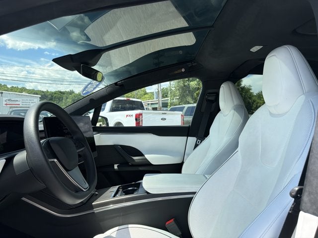 2024 Tesla Model X Plaid