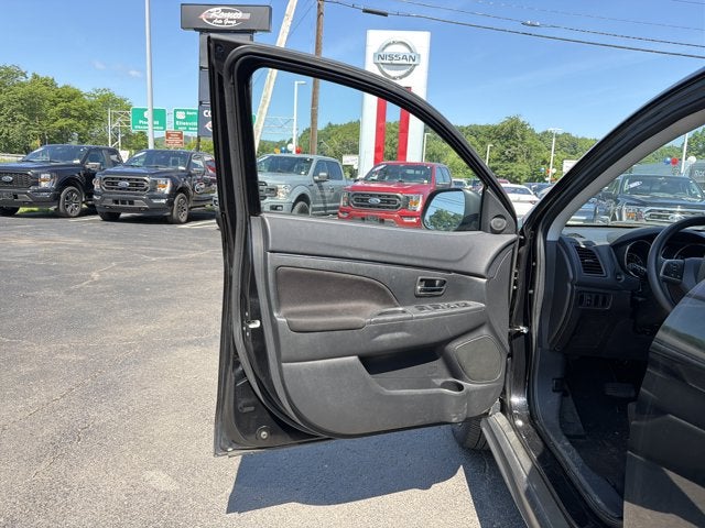 2024 Mitsubishi Outlander Sport 2.0 ES