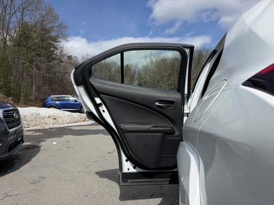 2023 Lexus UX 250h F SPORT Design