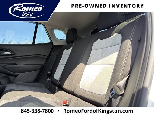 2025 Chevrolet Trax LS