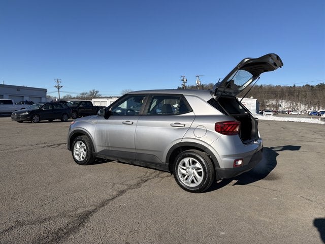 2023 Hyundai Venue SE