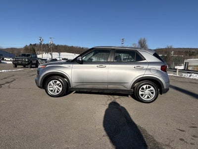 2023 Hyundai Venue SE